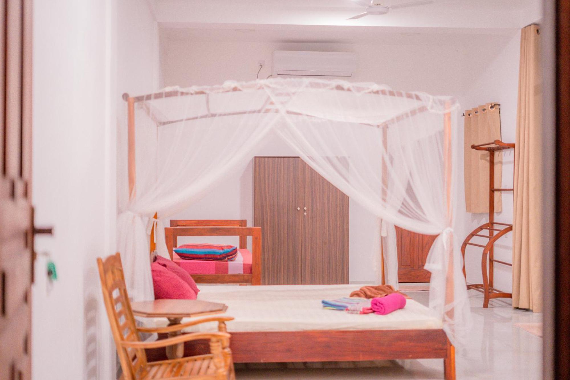 Monkey Villa Хикадува Екстериор снимка